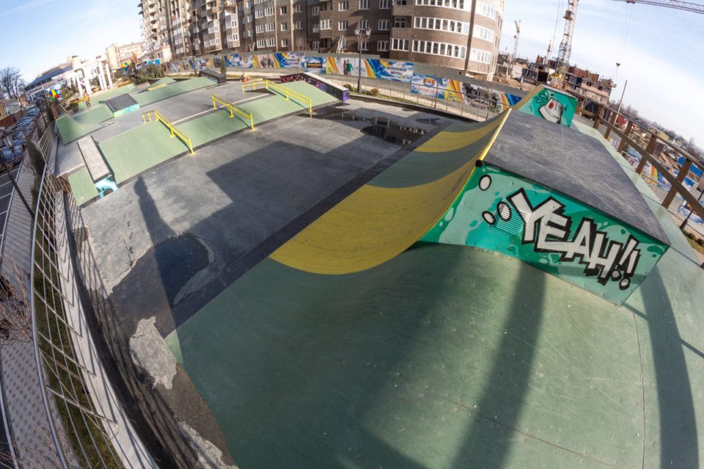 Скейт-парк жк "Красный Аксай" г. Ростов на Дону
