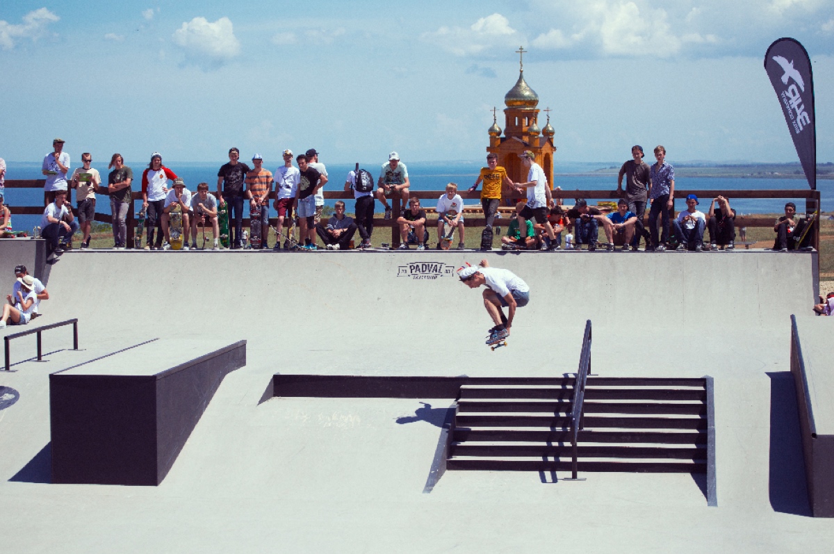 Тест Атаманского скейт-парка