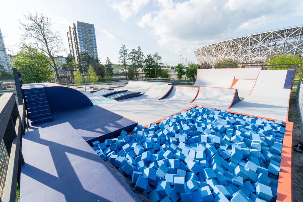 Поролоновая яма