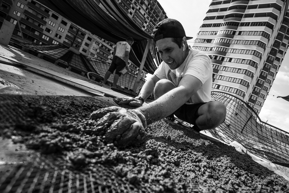 Константин Таранов работает