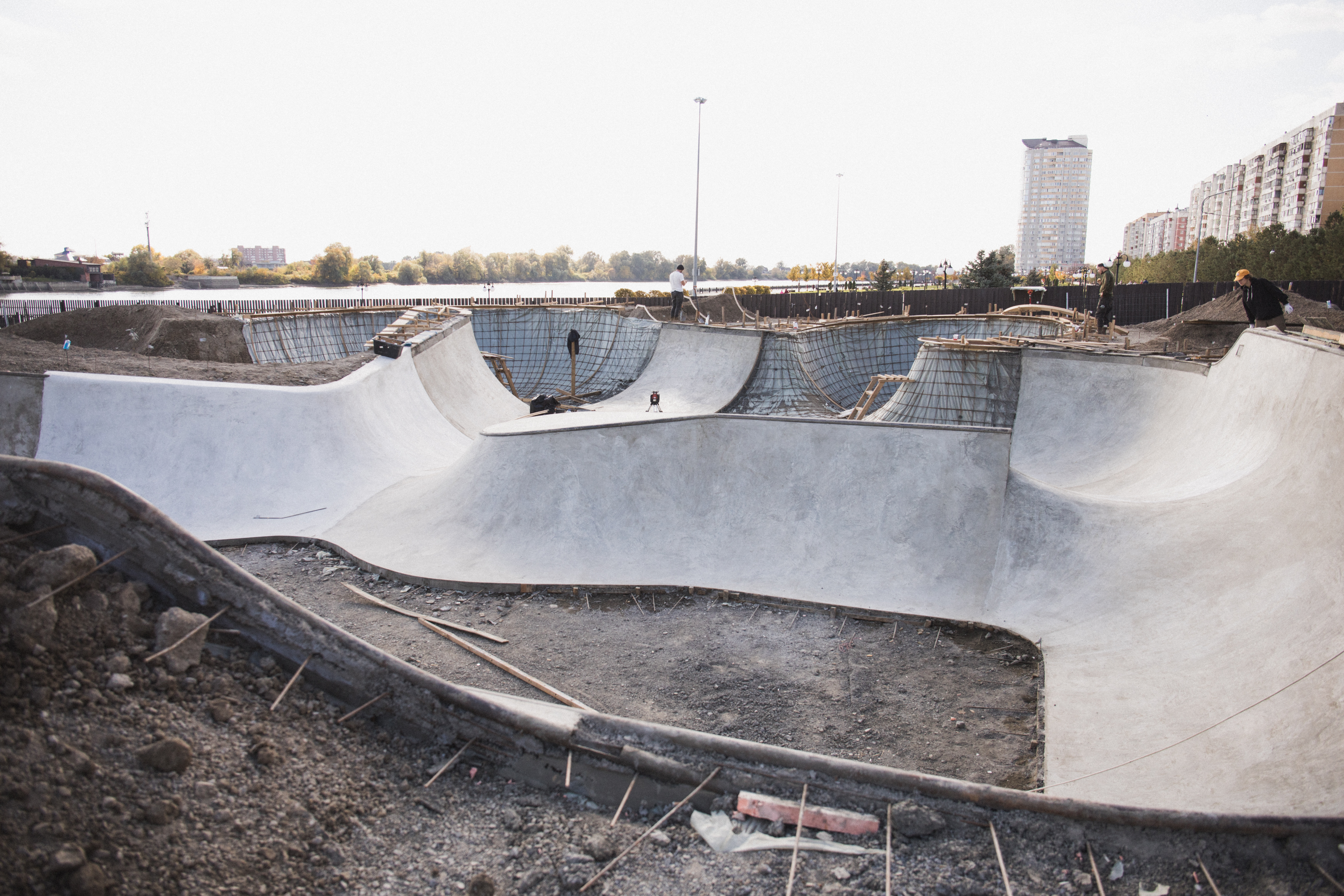 Строительство бетонной жемчужины Юбилейного района (Краснодар)