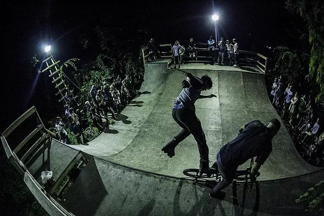 найтрайд в мини-рампе XSA backyard