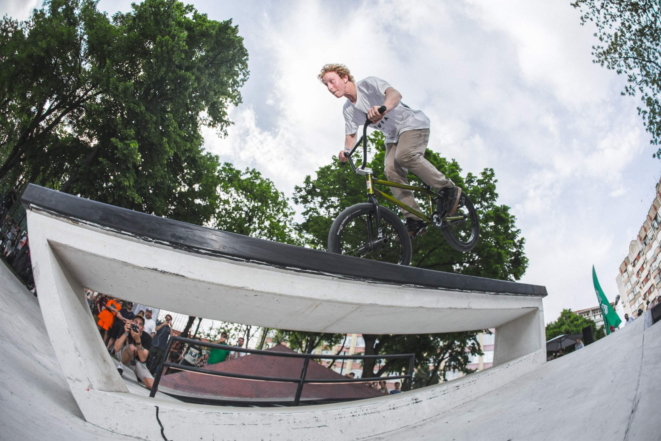 Мануал на переднем колесе