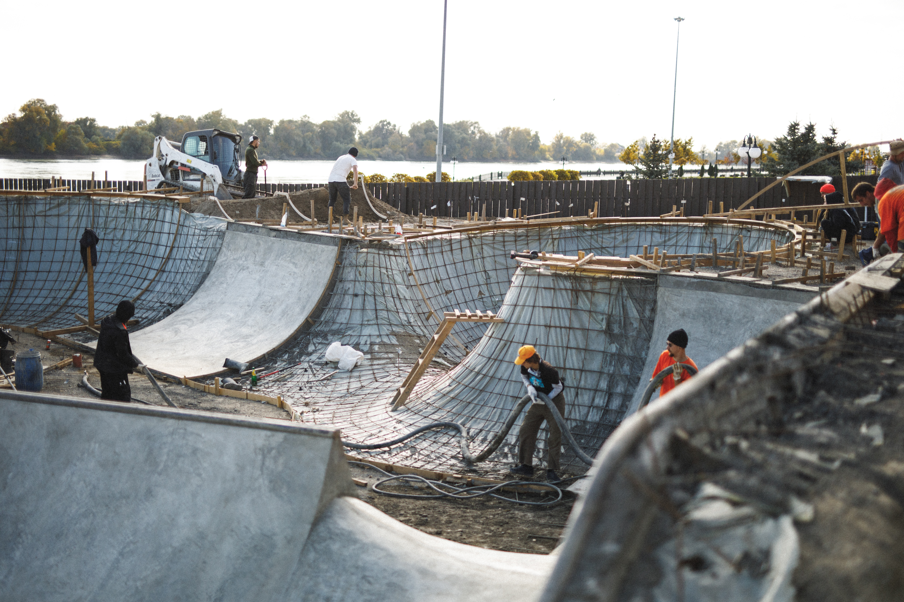 Бетонные волны от Sons Of Concrete