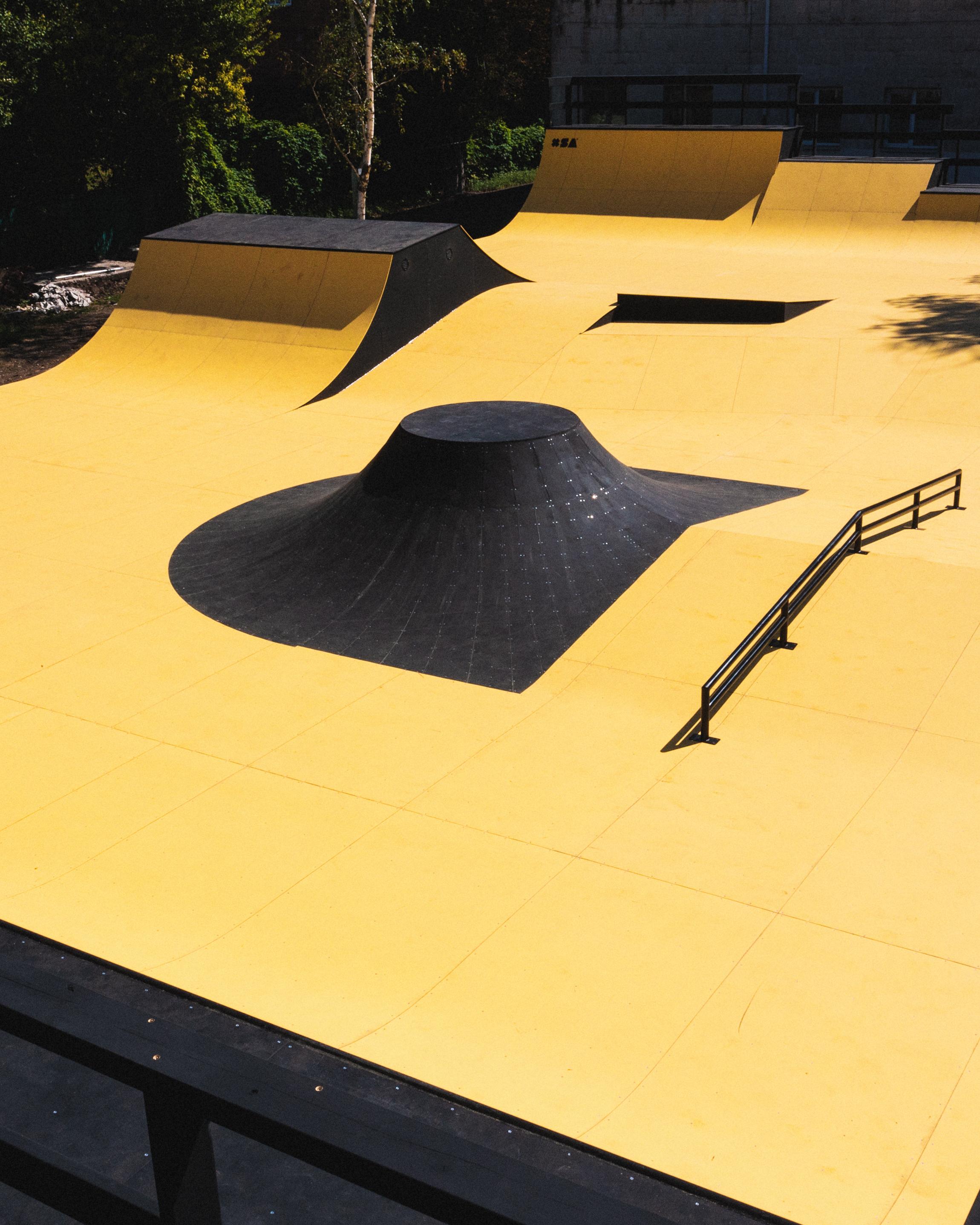 Литой скейт-парк в ст. Каневской