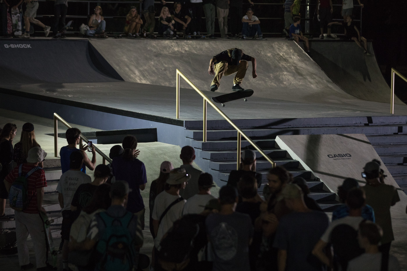 Флип с рейла