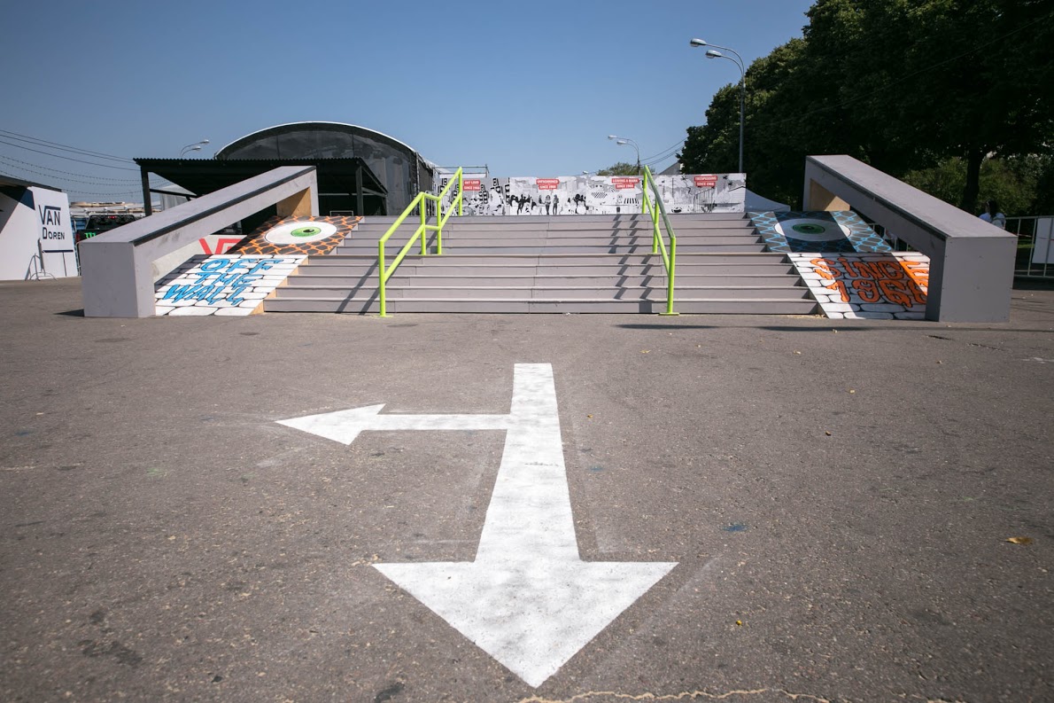 Ступени, грайнбоксы и рейл