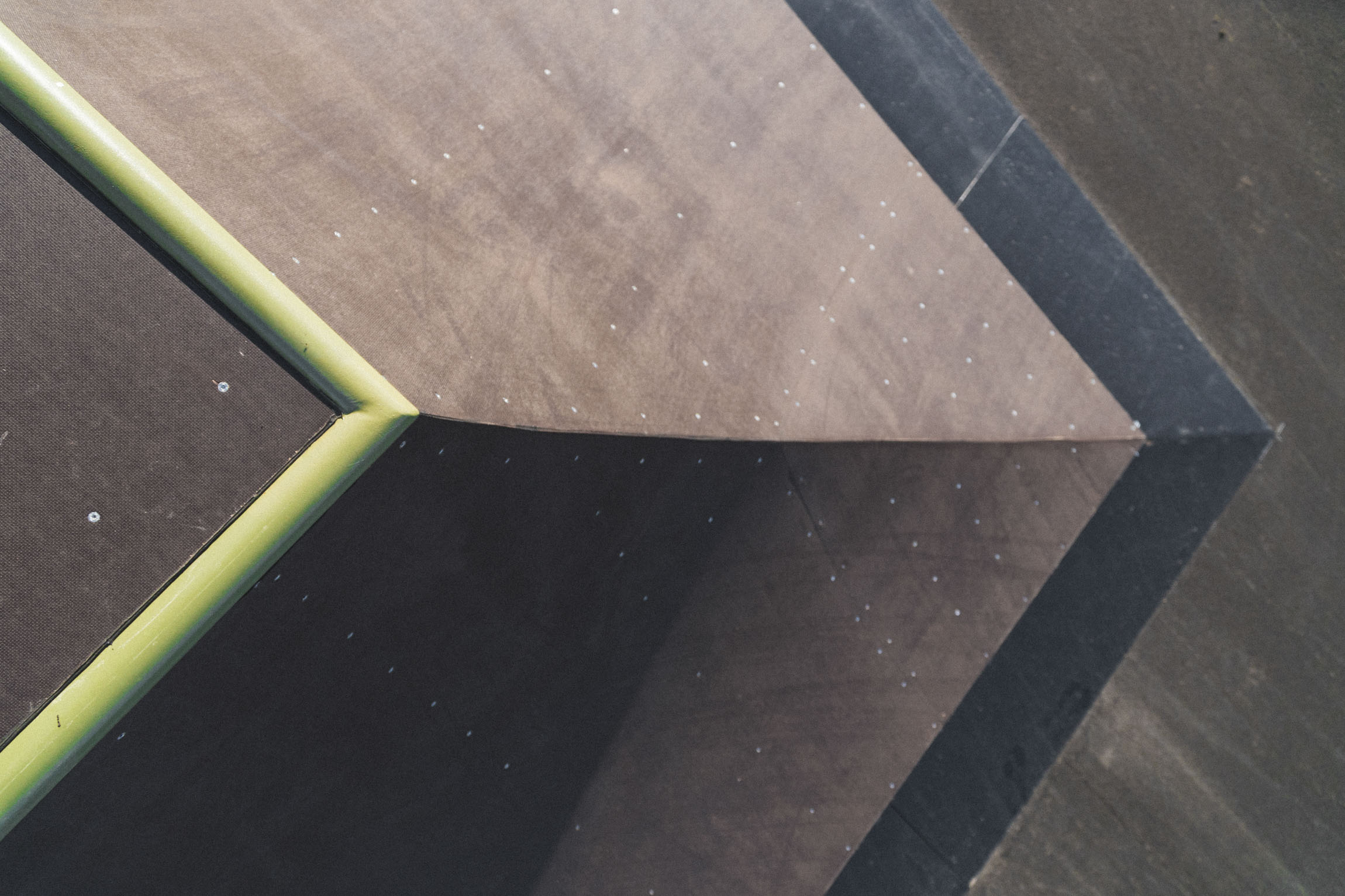 скейт-пирамида