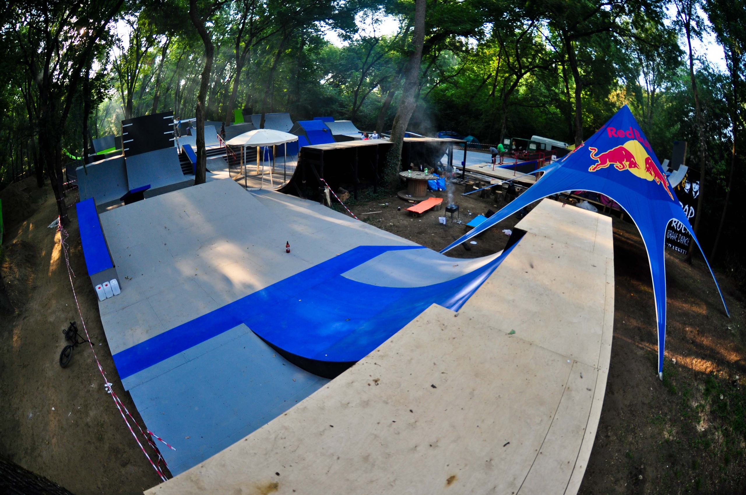 XSA Backyard - каркасный скейт-парк