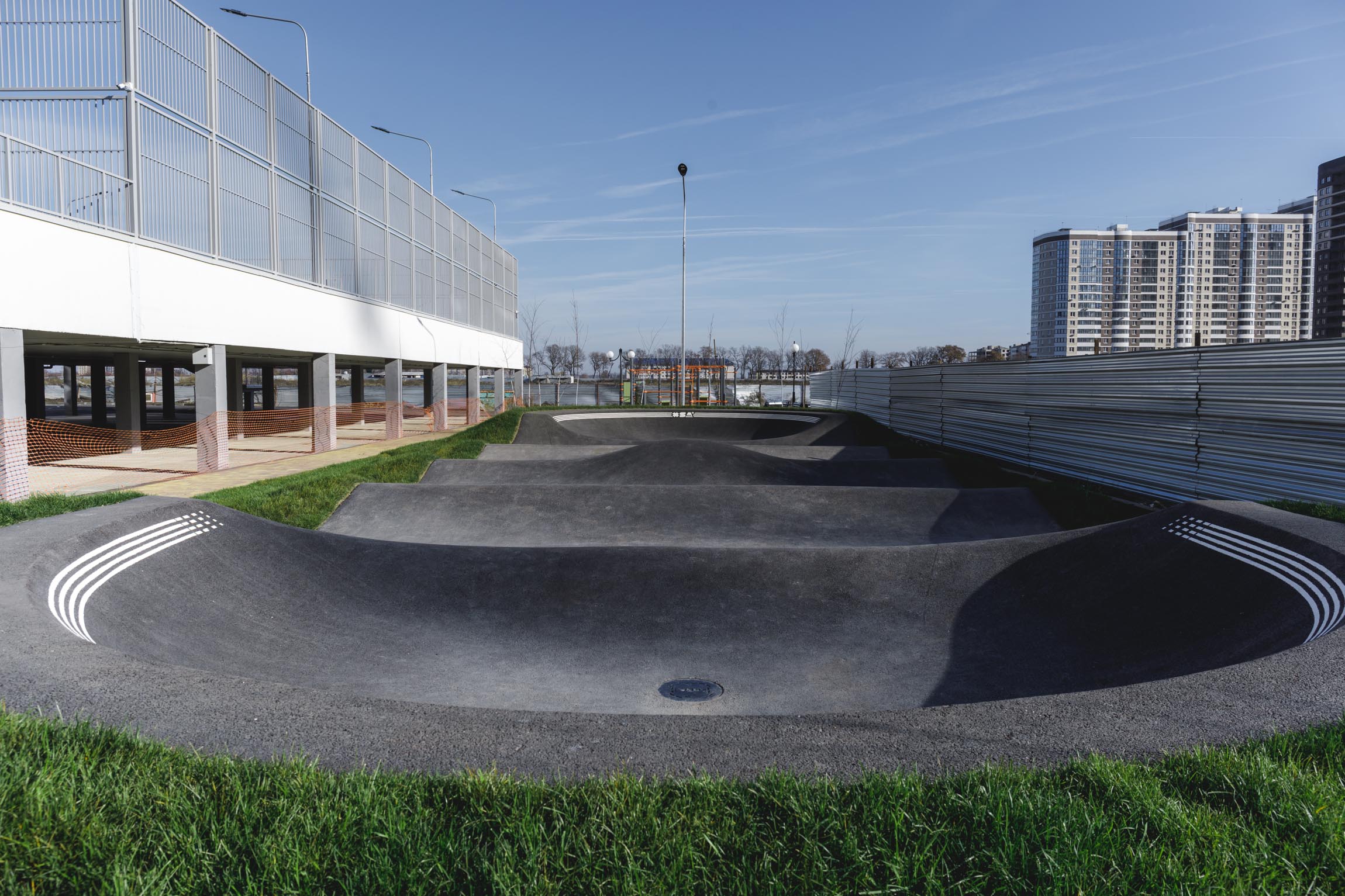 Точка притяжения для жильцов ИНСИТИ