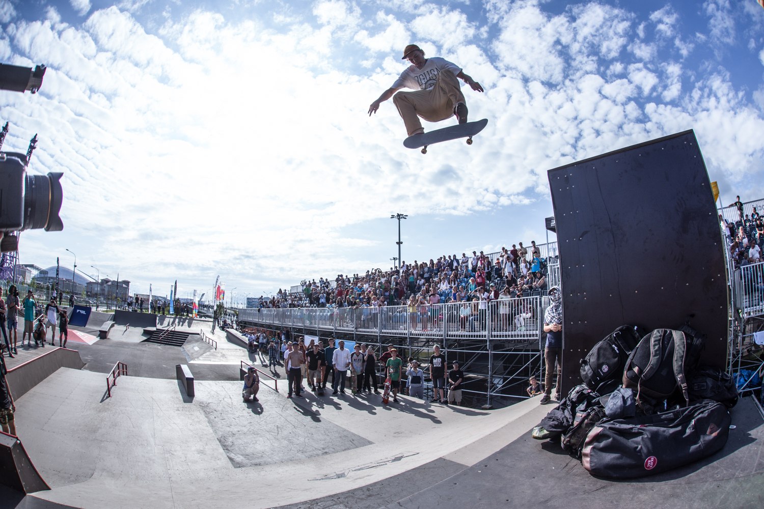 Олли на скейте