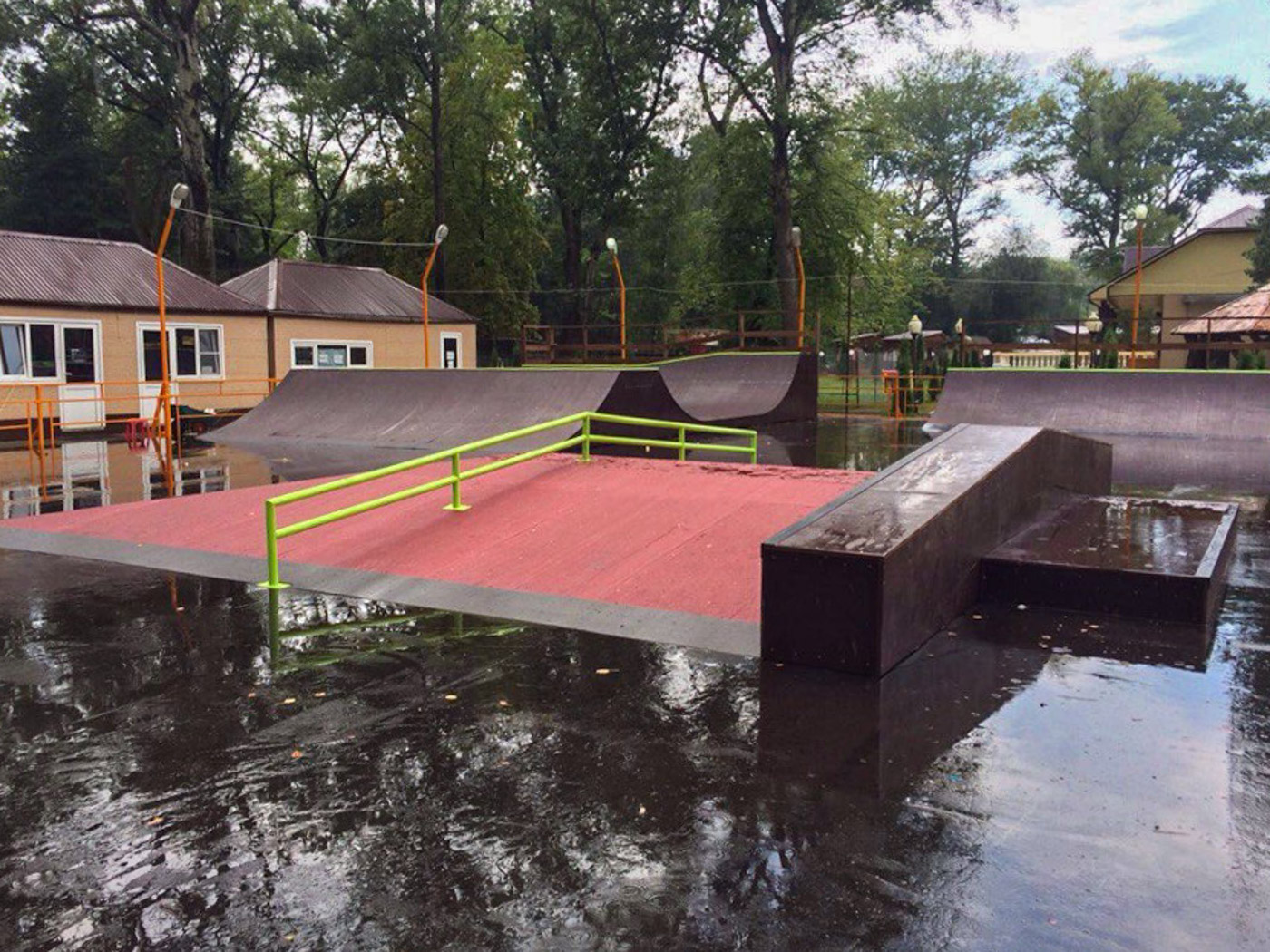 Фанбокс и рейл