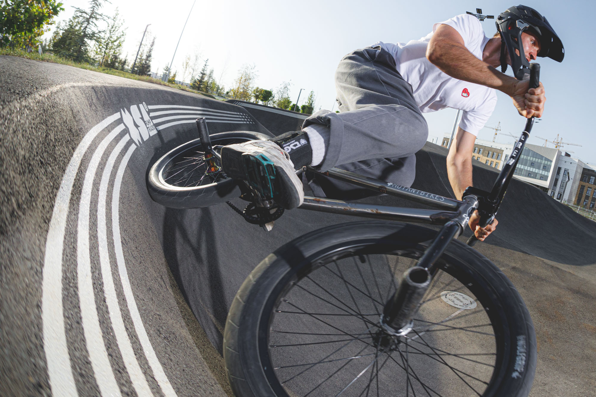 Тестовые заезды в памп-треке