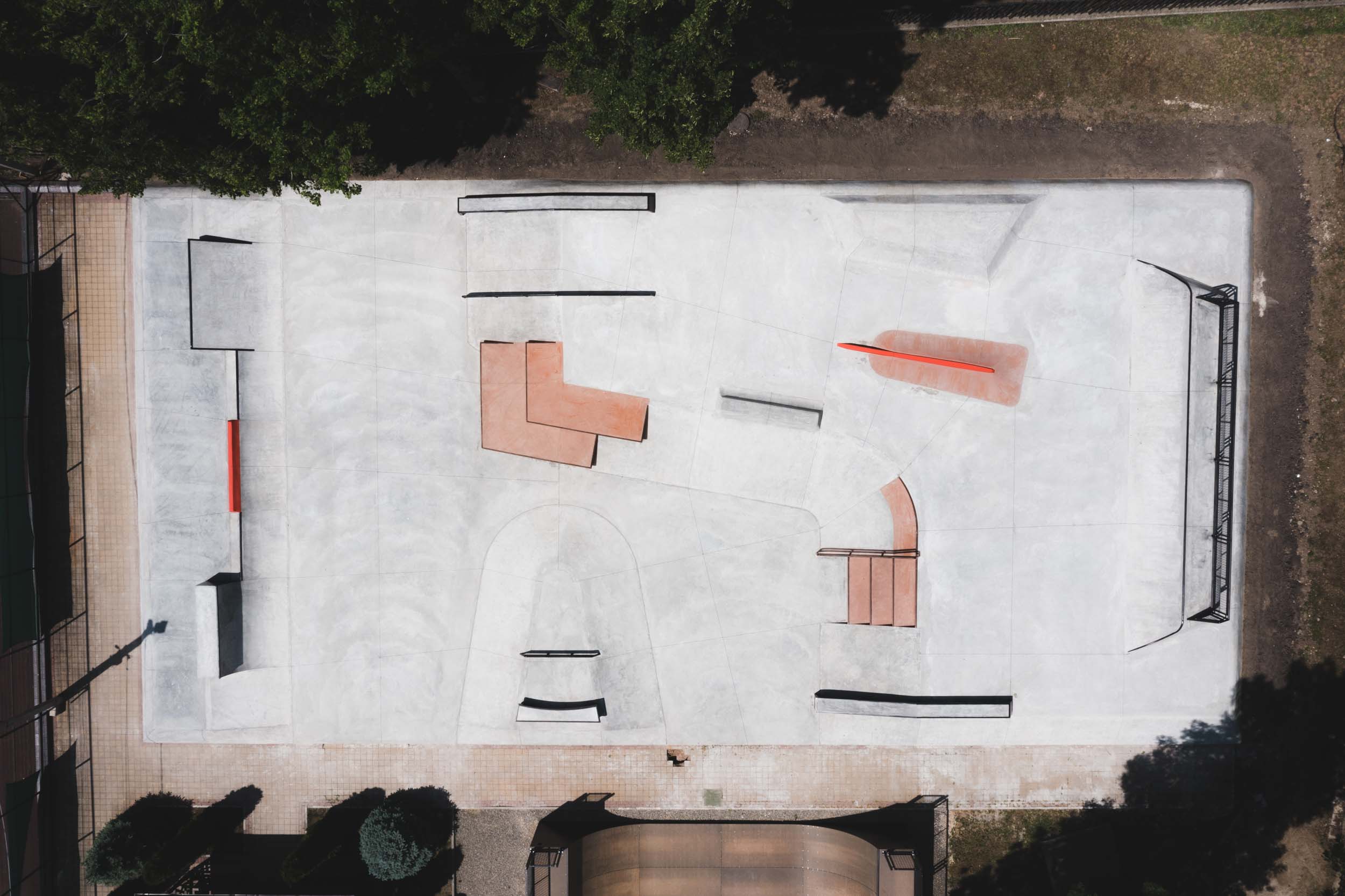 Бетонная скейтплаза в Майкопе