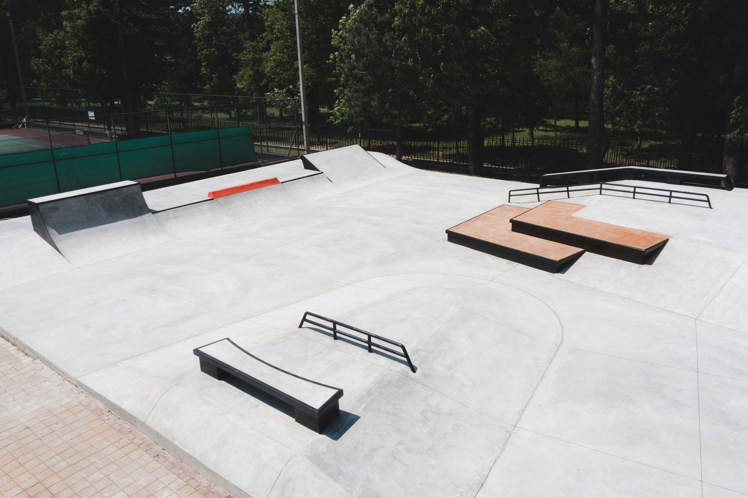 Реил и кикбоксы в новой скейтплазе Майкопа