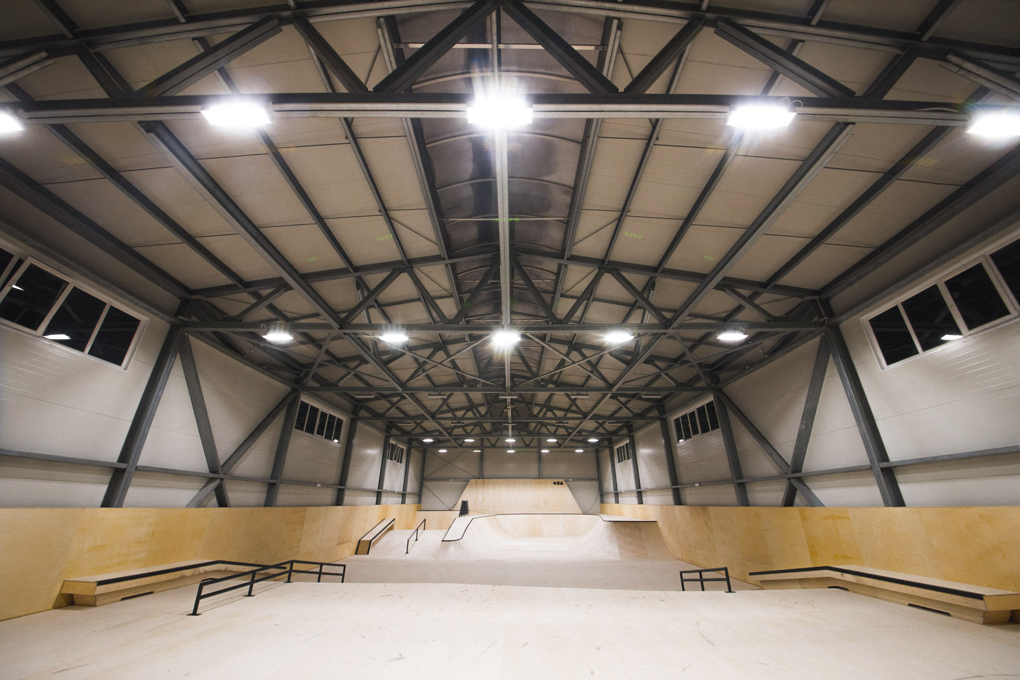 крытый скейт-парк от команды XSA Ramps в Вологде