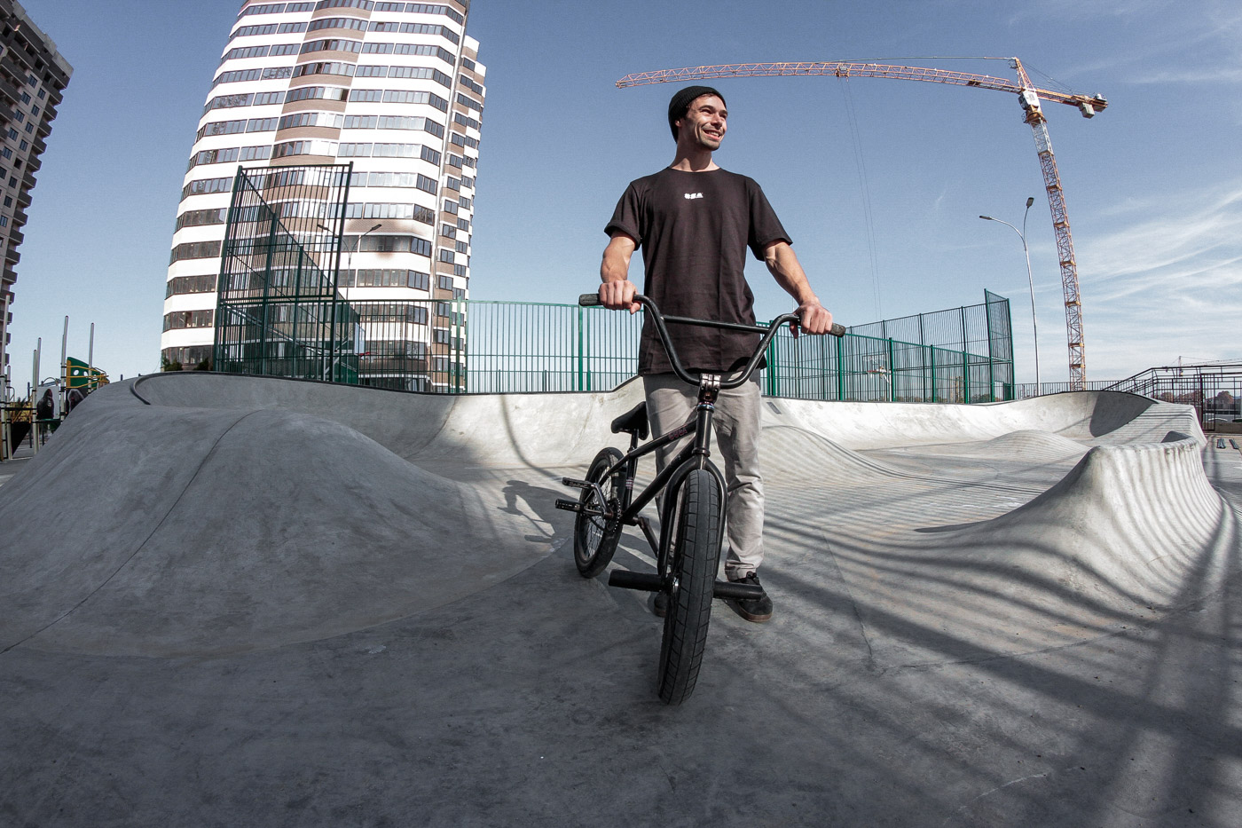 Виктор Кваша в бетонном скейт-парке Краснодар