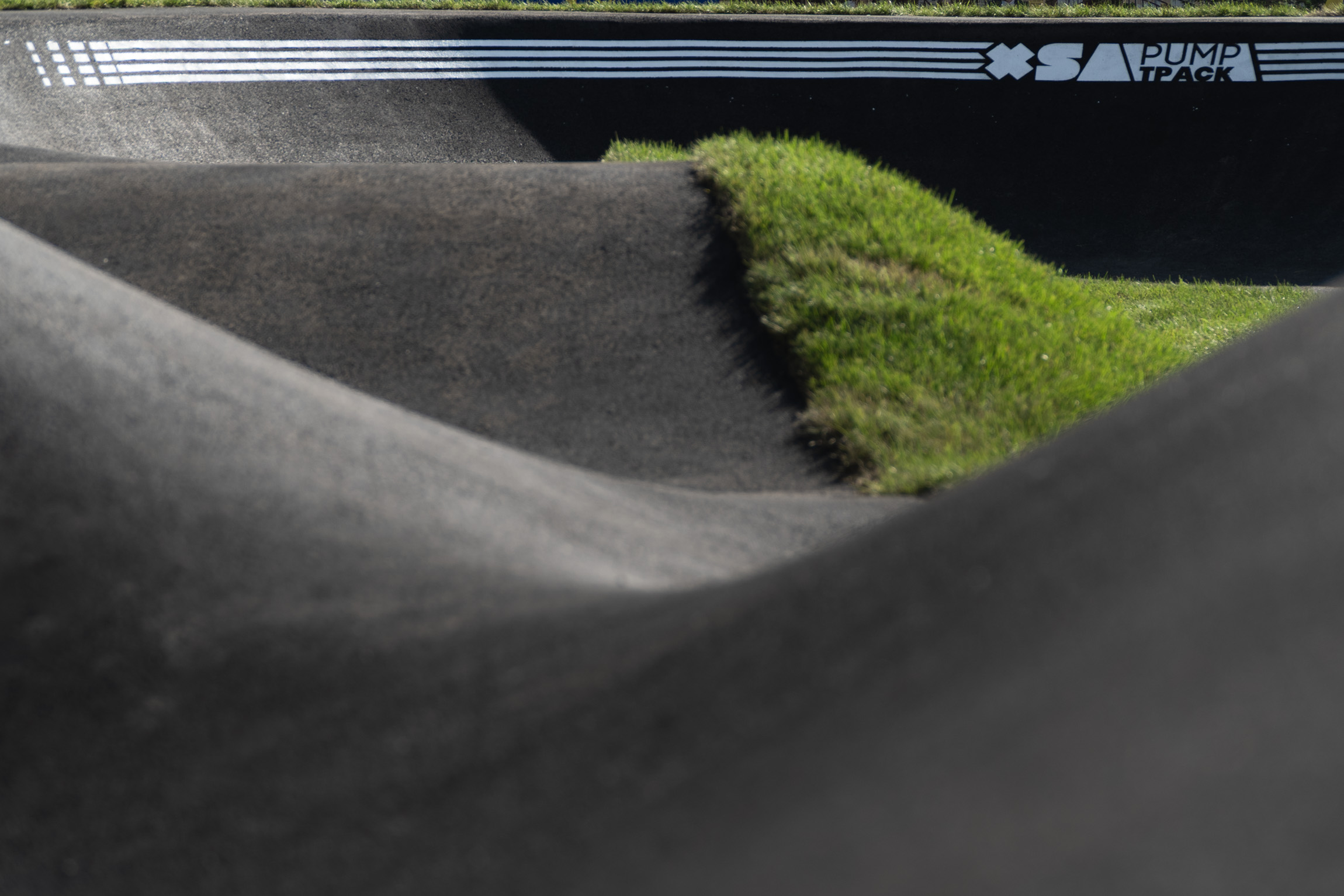 Изгибы памп-трека