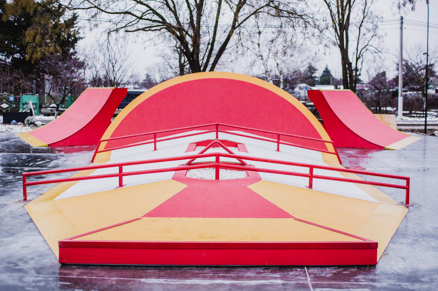 Фанбокс с реилами