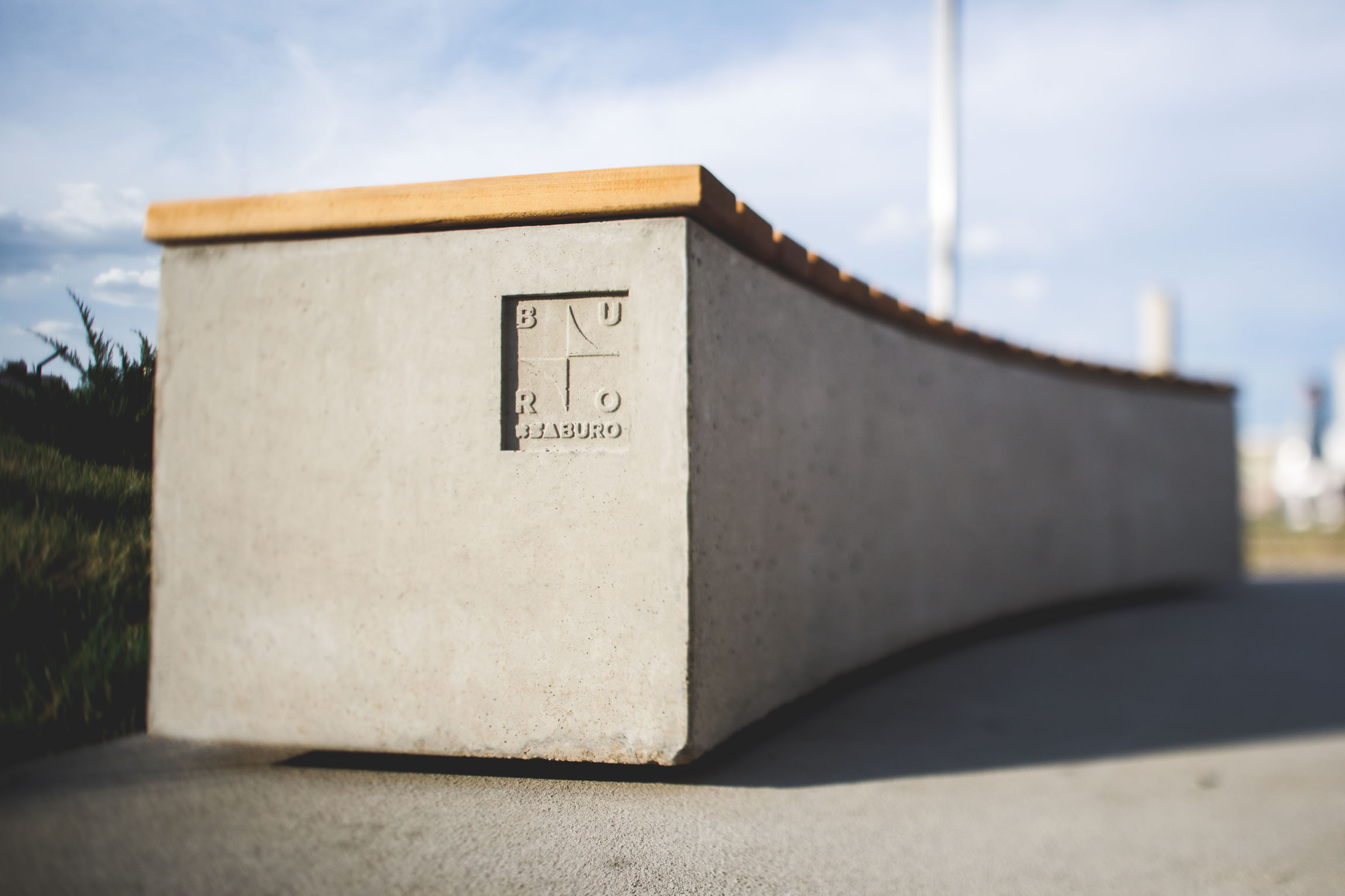 Радиусные скамейки  XSA Buro