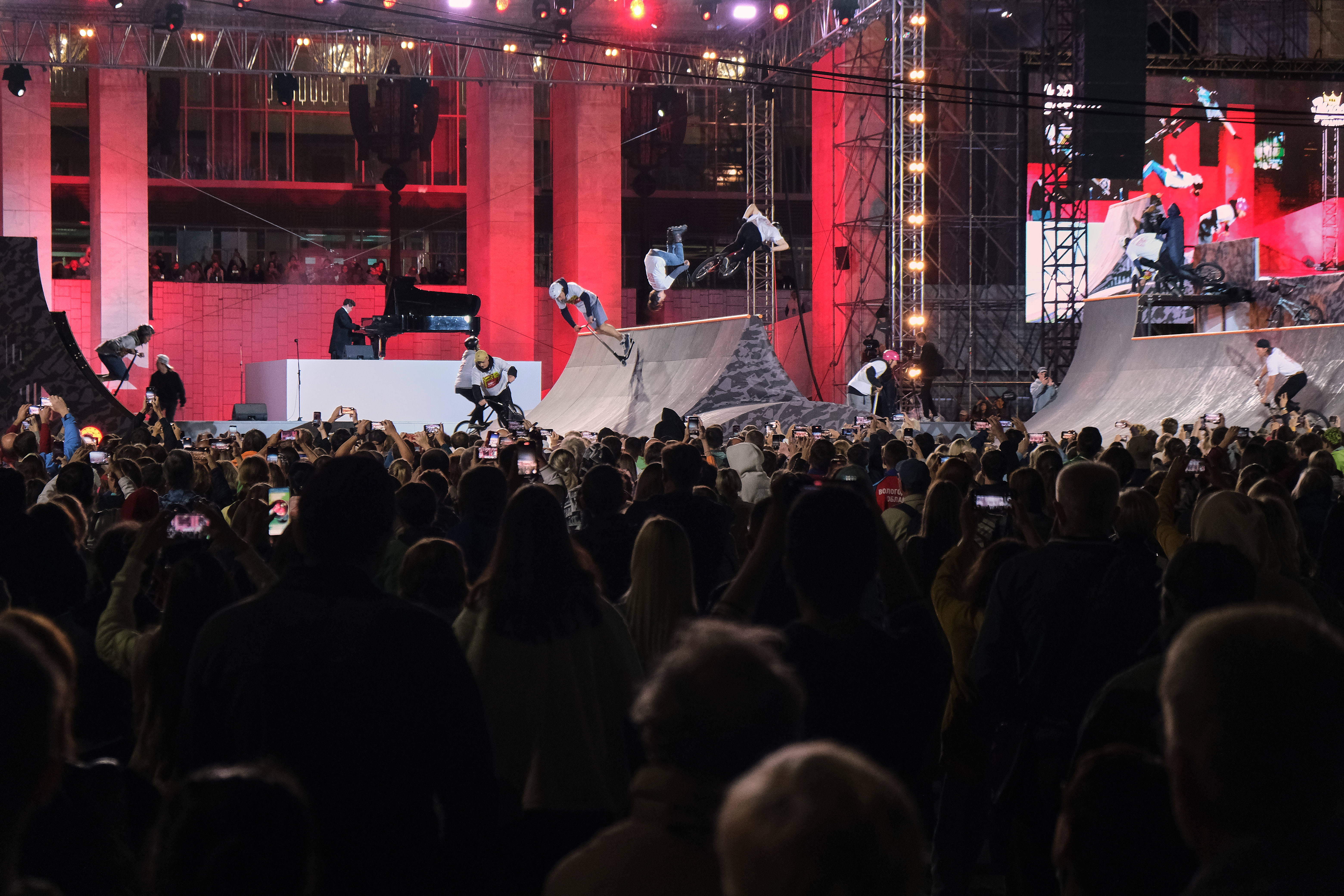 Денис Мацуев, шоу на стыке экстрима и классики, Царь-рампа, XSA