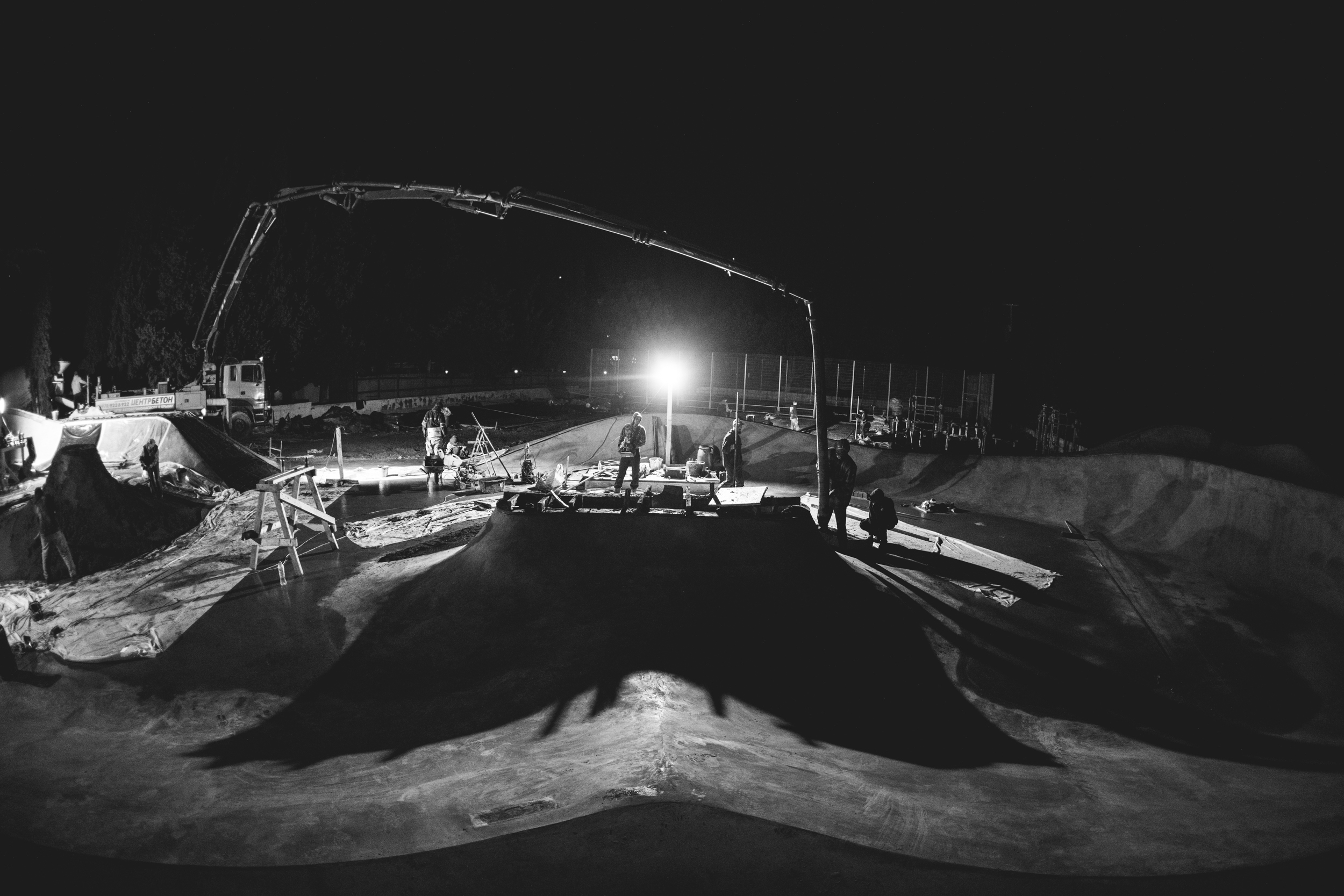 Работы по строительству бетонного скейт-парка в Симеизе