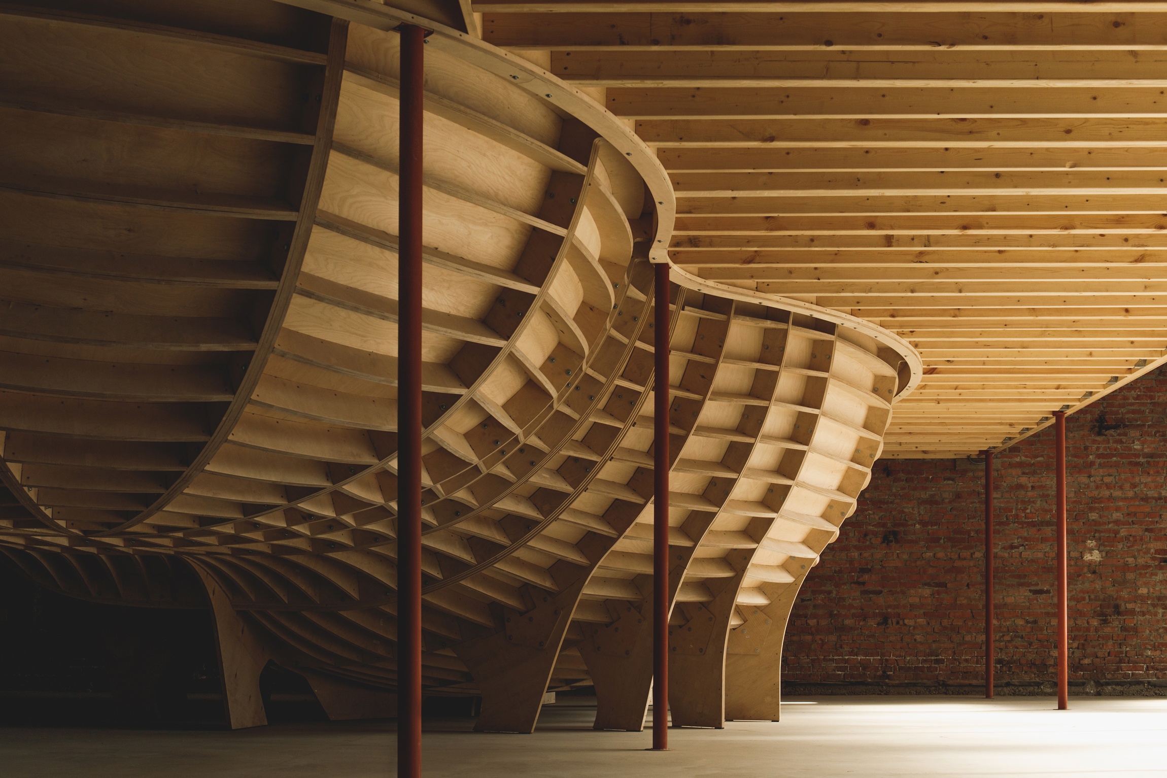 Возможно работа твое мечты - XSA BURO!!!