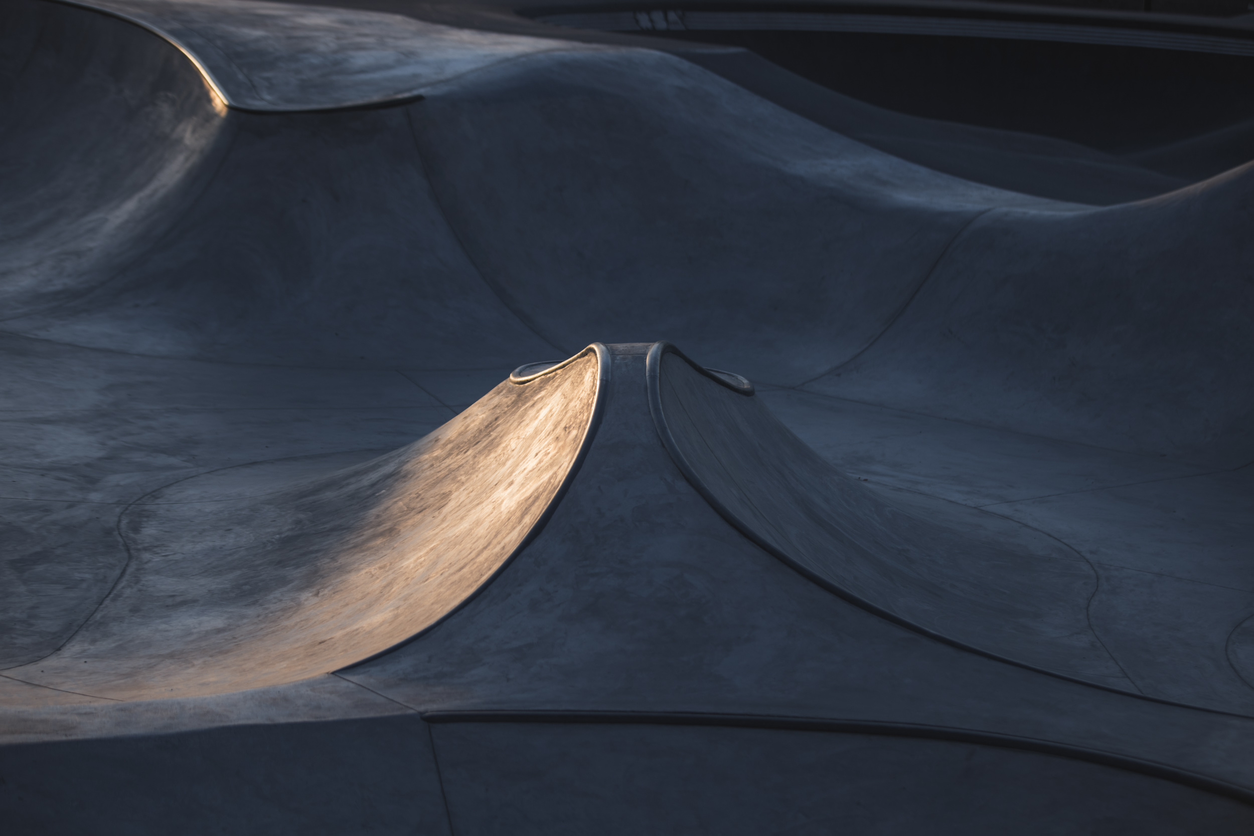 2023 XSA Ramps Краснодар Молодежный бетонный скейтпарк асфальтовый памптрек "Изумрудный"