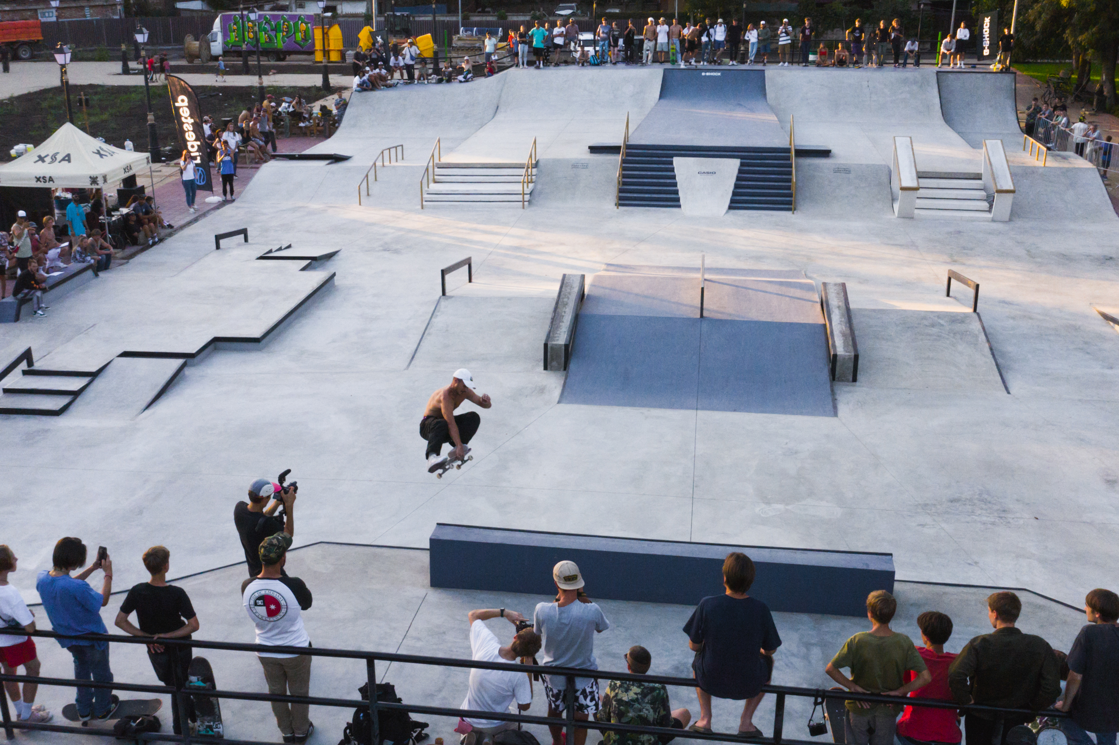 Контест на открытии олимпийской плазы XSA в Вишняковском сквере