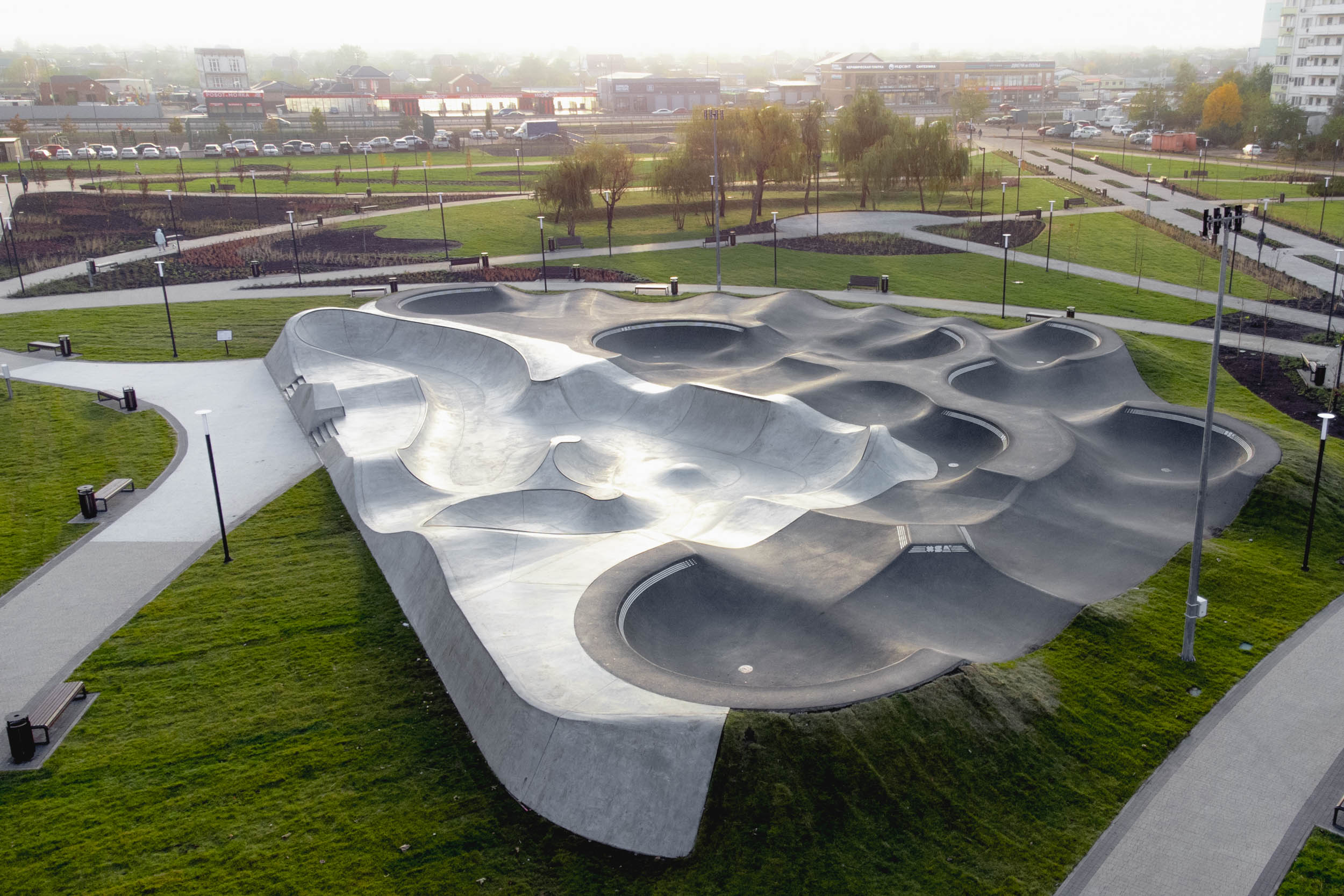 Новый скейт-парк и памп-трек в ЖК "Молодежный" Краснодар. От XSA Ramps