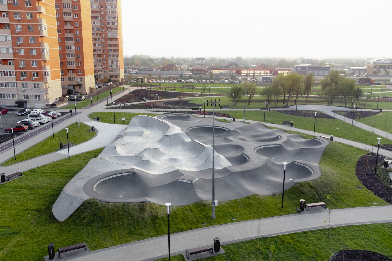 Памп-трек и скейт-парк «Изумрудный»