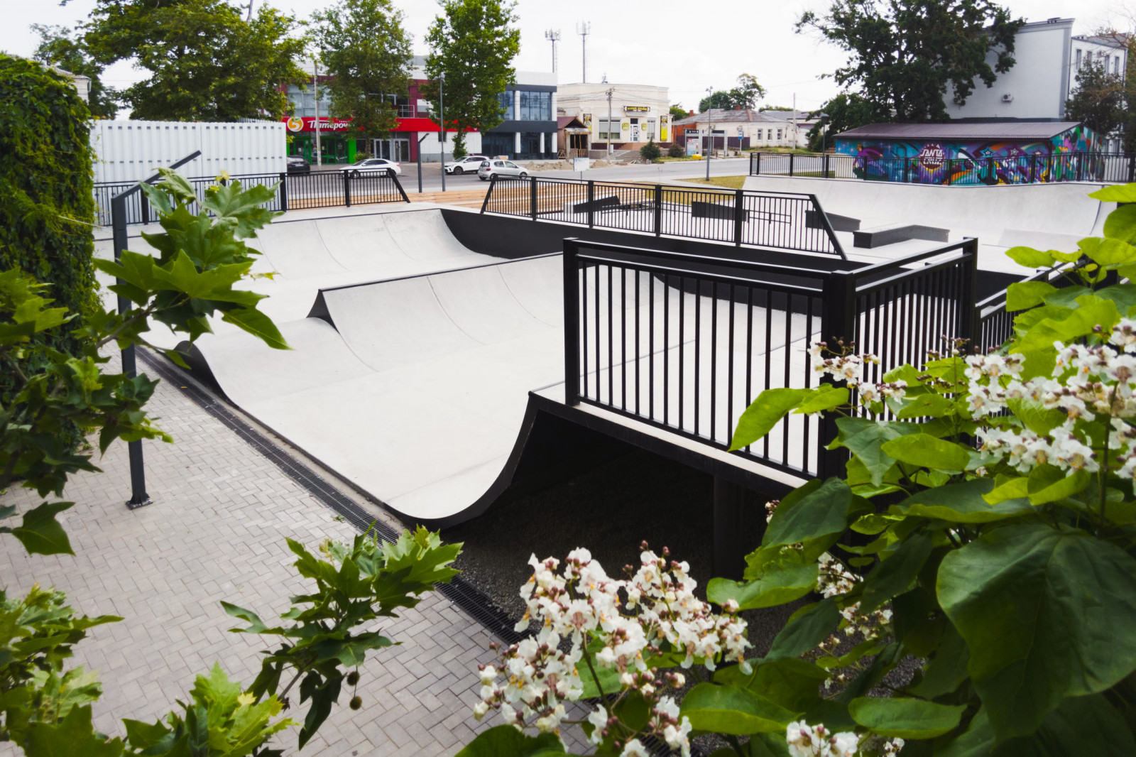 Бетонный скейт-парк