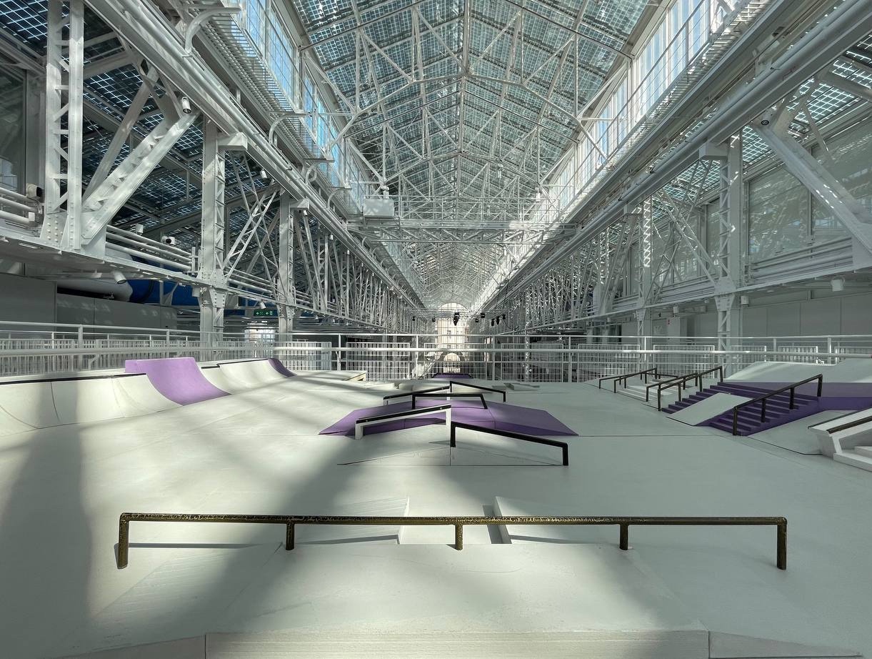 Скейт-палаза Вишняковского сквера Краснодара в миниатюре. находится в ГЭС-2