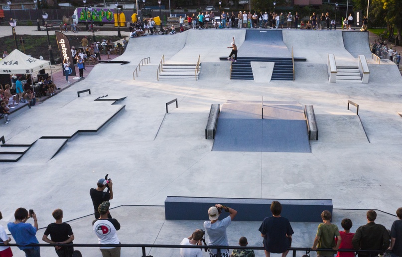 Скейт-плаза в Вишняковском сквере, Краснодар